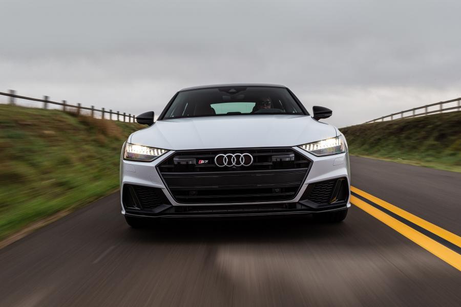  Audi S7 Sportback TFSI 2019 года  (NA) (фото 16 из 24)